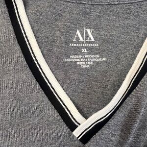 Armani Exchange Men’s v-neck tee, XL